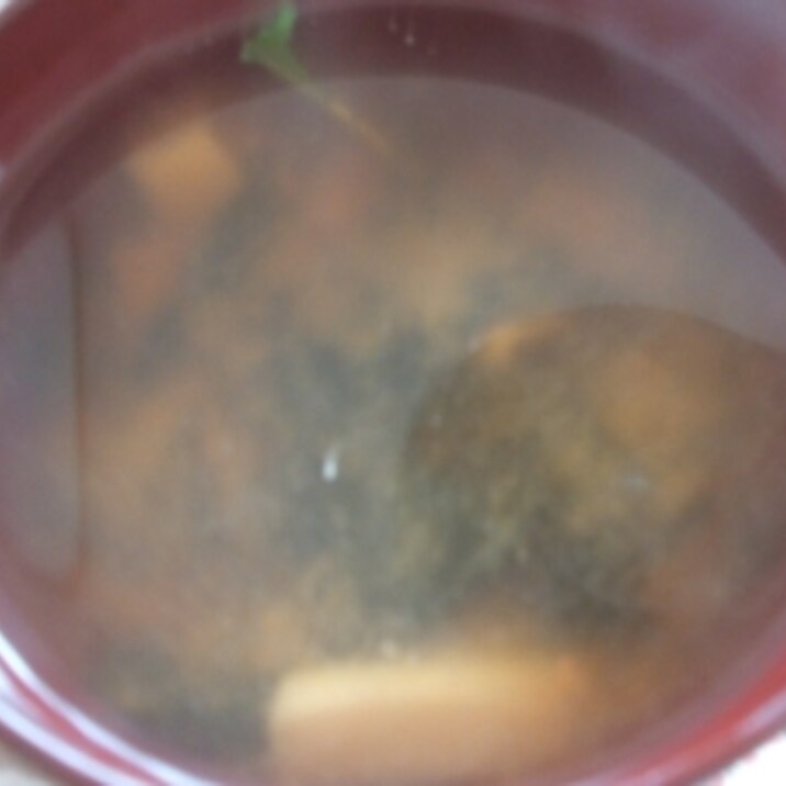 海苔とエリンギの味噌汁